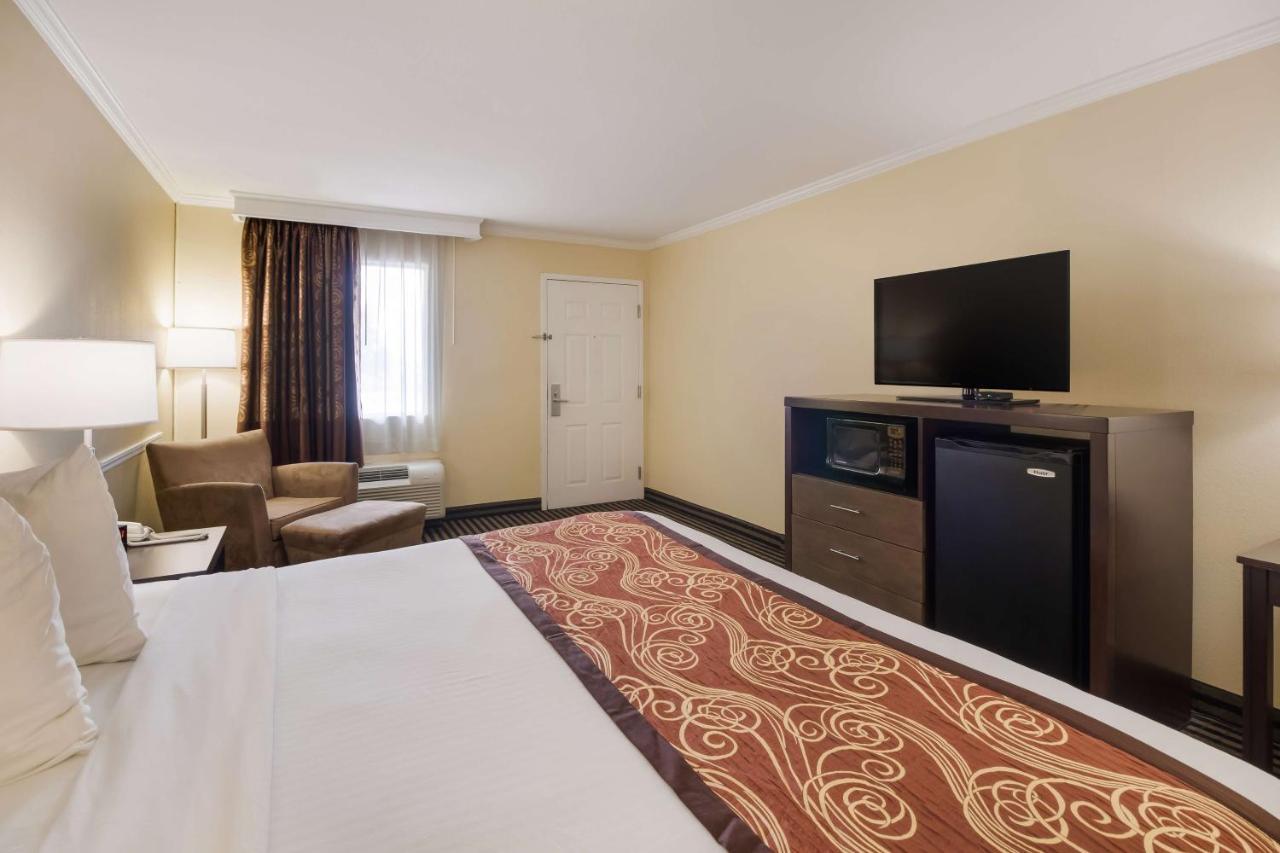 Best Western - McKenzie Exterior foto